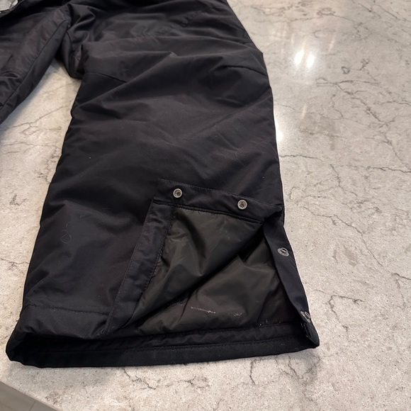 Columbia Omni Tech snow pants in black worn once and excellent condition!! - Picture 9 of 10